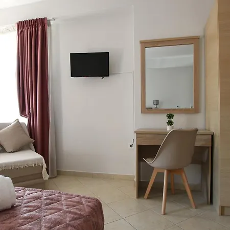 Aparthotel Evilion 3*